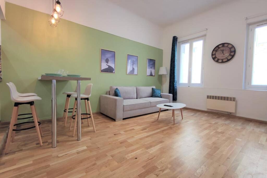 마르세유 Joli T2 Proche Vieux-Port, Terrasses Du Port Et Metro Joliette 아파트 외부 사진